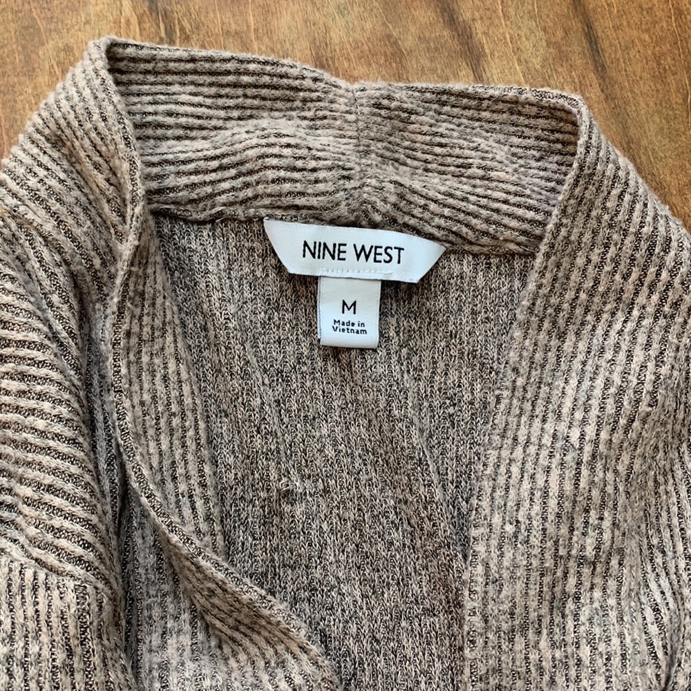 Two basic for a capsule sweaters! - Picture 3 of 5